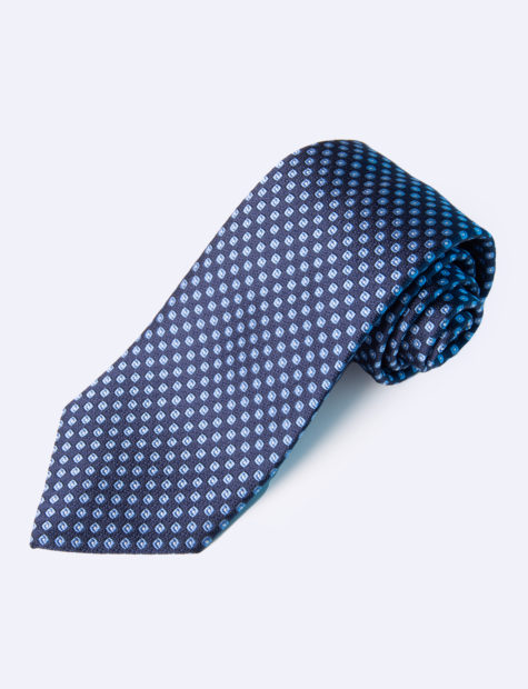 Blue On Navy Diamonds Web